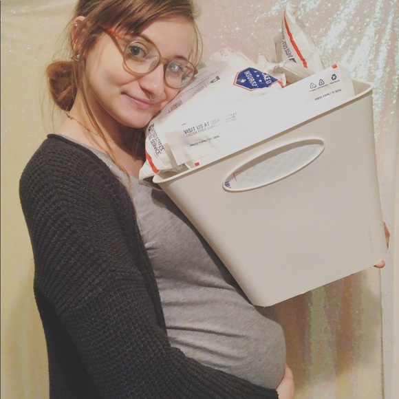 Meet your Posher, Rachel - Picture 4 of 9